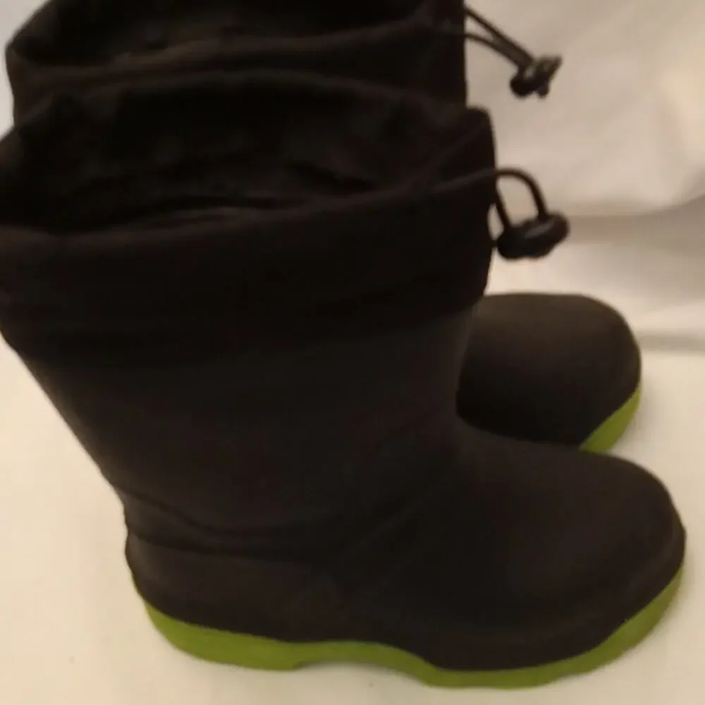 Wonder Nation Boys Winter Boots Size 10 Black/Lime